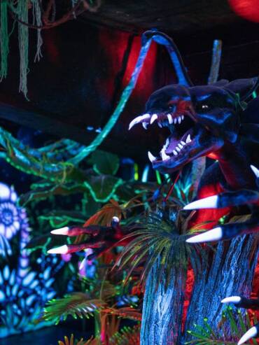 hollywood-Arcadia-minigolf-creature-pandora-felin