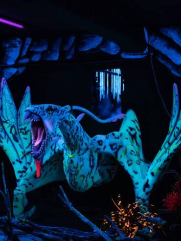 hollywood-Arcadia-minigolf-creature-pandora-volante-3d